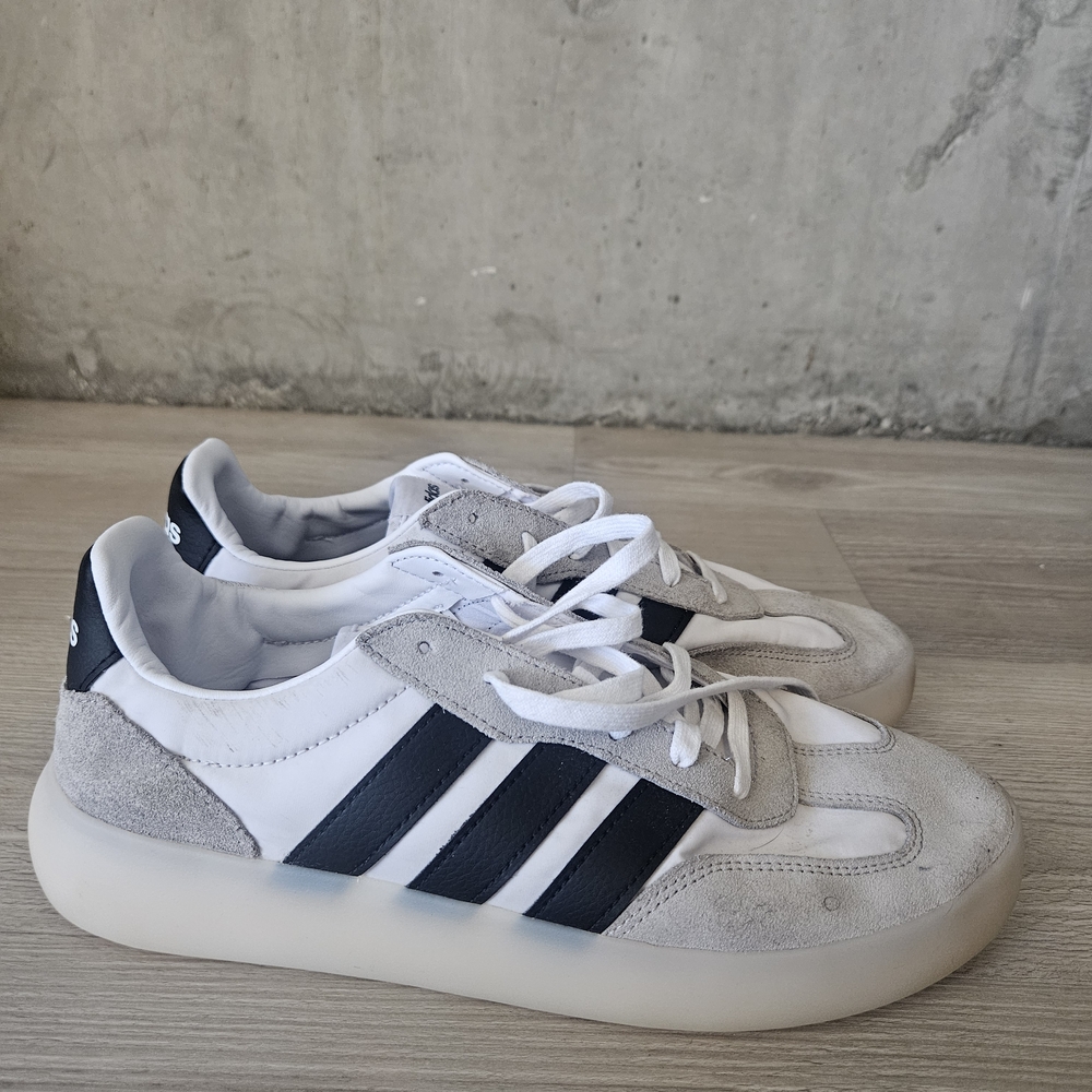 Addidas White and Gray Sneakers with Black Stripes